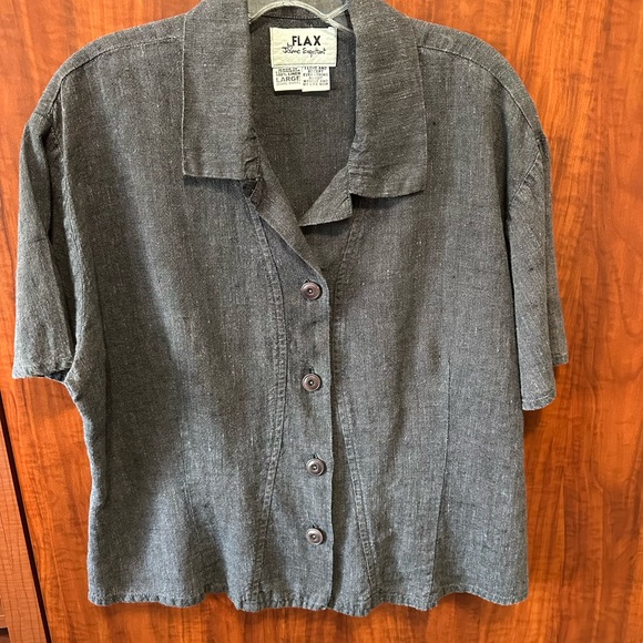 Flax Gray Button-Up Crop Top - Picture 1 of 5